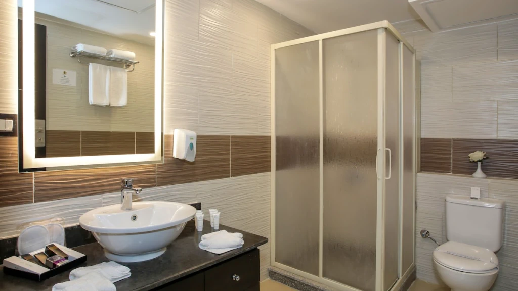 الفندق إيليت ريزيدنس تيوليب ريزورت - العين السخنة